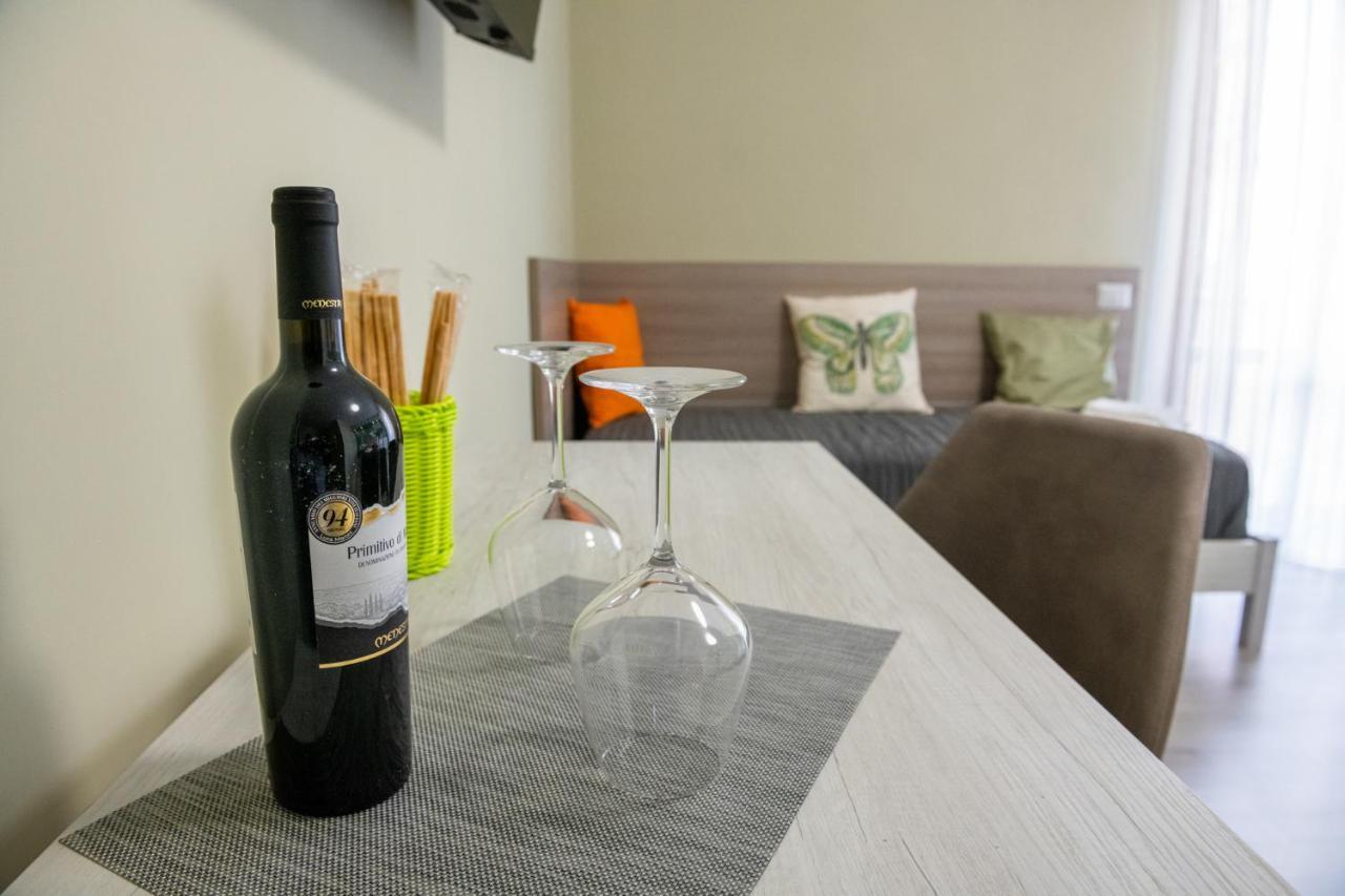 Bacco E Barocco Bed & Breakfast Lecce Exterior foto